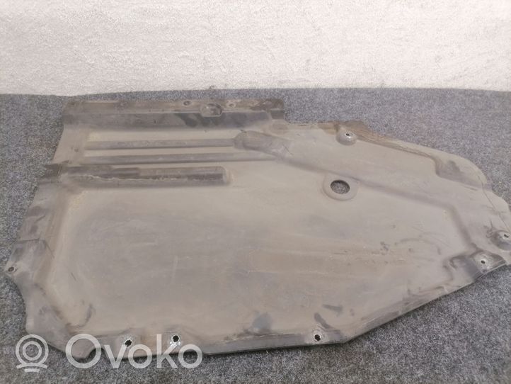 BMW X5 E70 Protezione inferiore del serbatoio del carburante 7158406