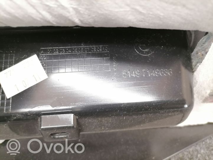 BMW X5 E70 Osłona tylnej klapy 7149636