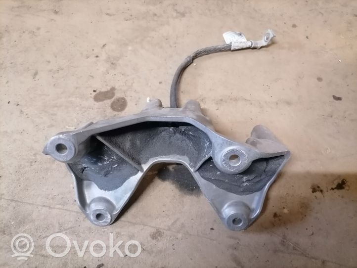 BMW M6 Gearbox mounting bracket 2284084