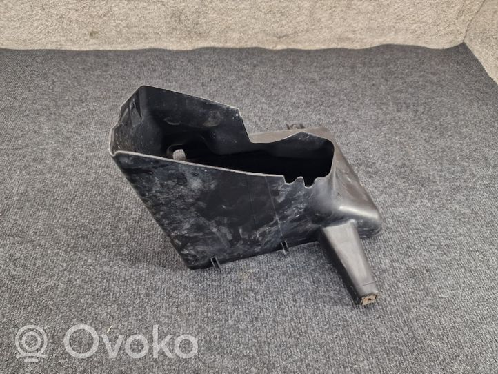 BMW 6 F12 F13 Condotto d'aria intercooler 7211517