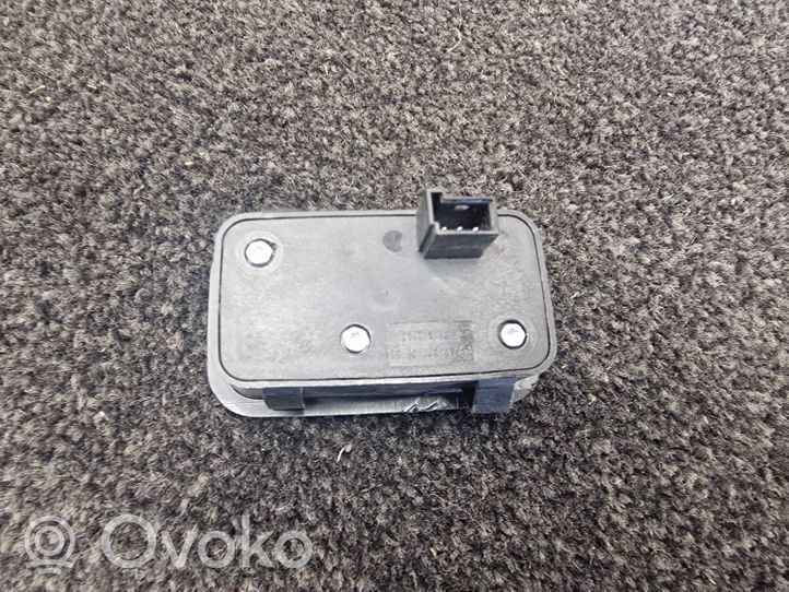 Mercedes-Benz GLC X253 C253 Tailgate/boot open switch button 2128210551