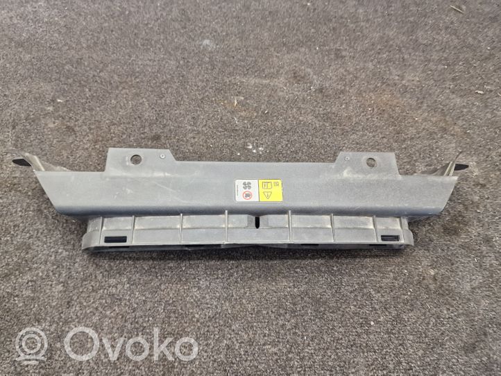 Land Rover Range Rover Velar Conducto/guía del intercooler J8A29H724AB