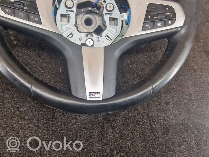 BMW 5 G30 G31 Steering wheel 6209773