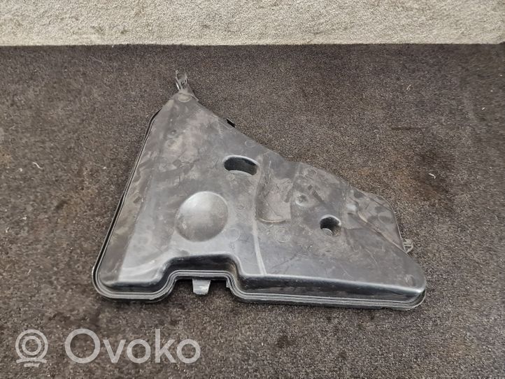 BMW 5 G30 G31 Serbatoio/vaschetta liquido lavavetri parabrezza 7377035