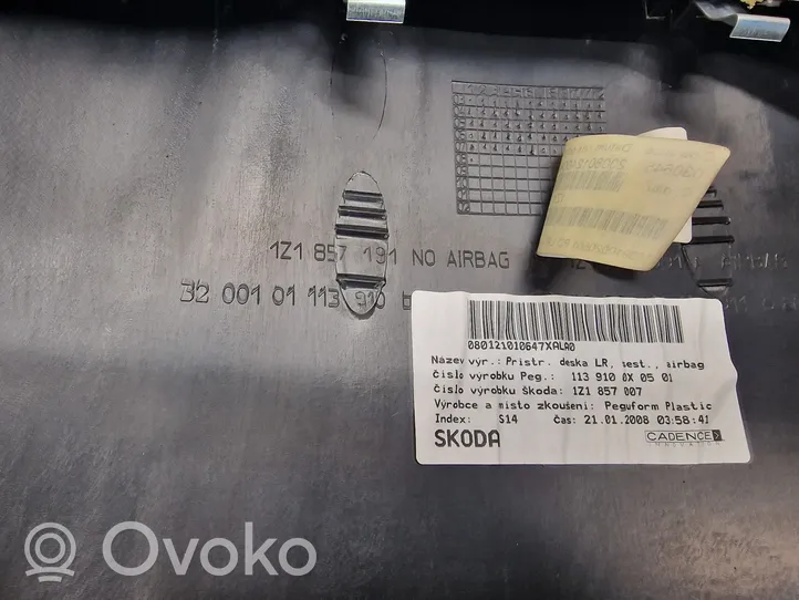 Skoda Octavia Mk2 (1Z) Tableau de bord 1Z1857007
