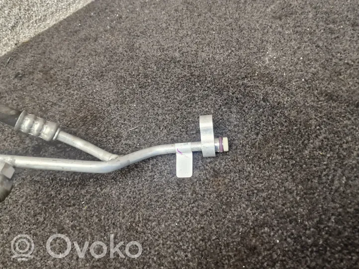 BMW X3 F25 Air conditioning (A/C) pipe/hose 9228234