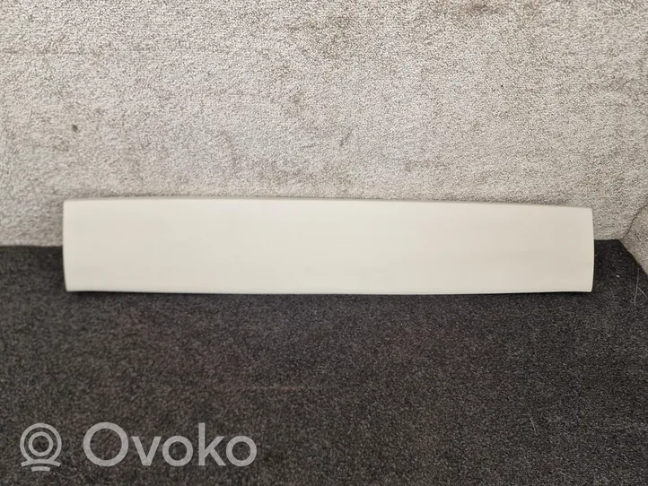 BMW X5 G05 Obere Heckklappen-/Kofferraumabdeckung 7417424