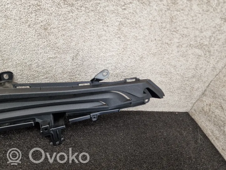 BMW X5 G05 Podpora mocowania półki bagażnika 7438182