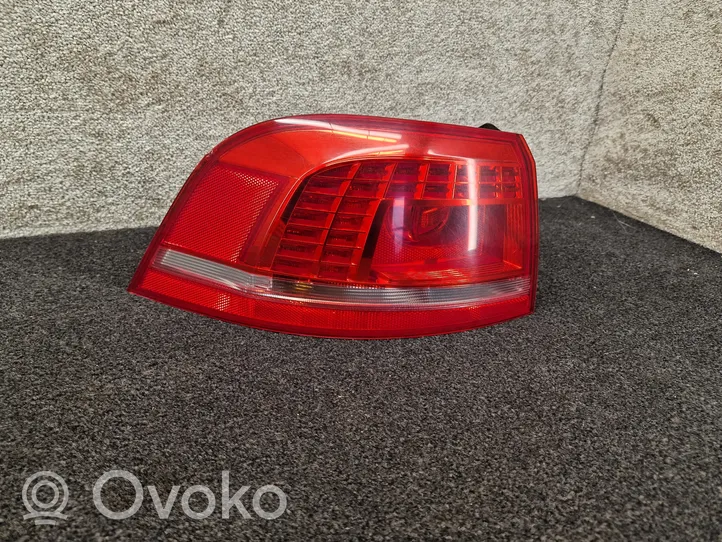 Volkswagen PASSAT B7 Lampa tylna 3AF945207A