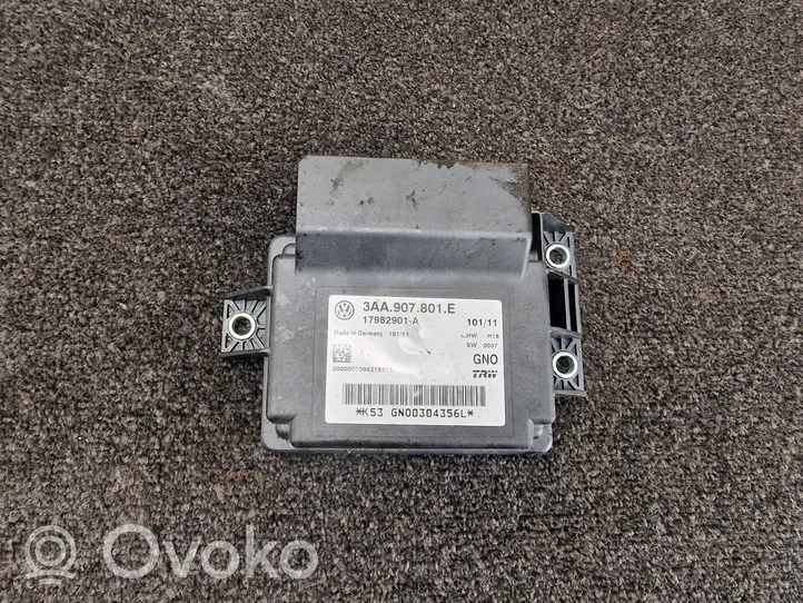 Volkswagen PASSAT B7 Module de commande de frein à main 3AA907801E