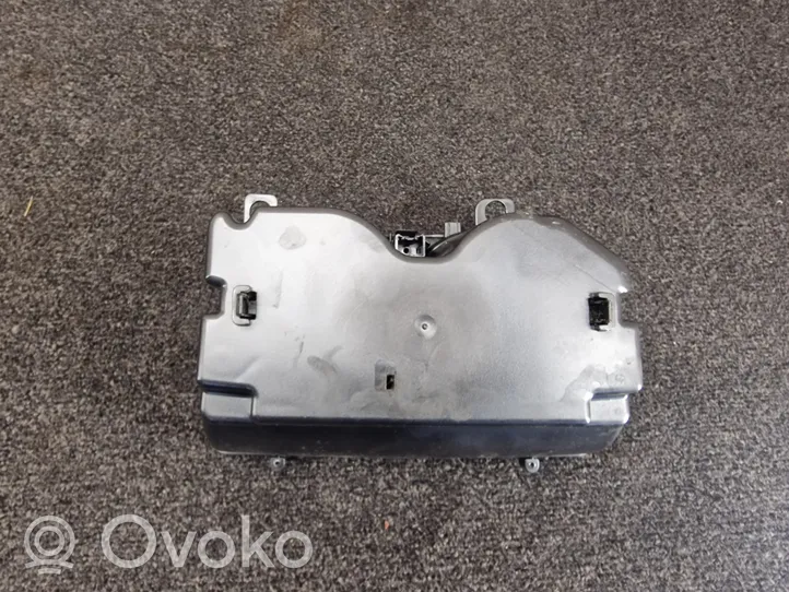 Volvo XC90 Cup holder front 8674914