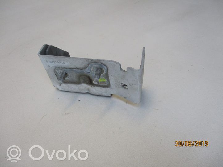 Opel Vivaro Supporto di montaggio del parafango 63140-JY00A