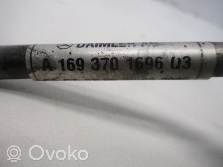 Mercedes-Benz A W169 Power steering hose/pipe/line 