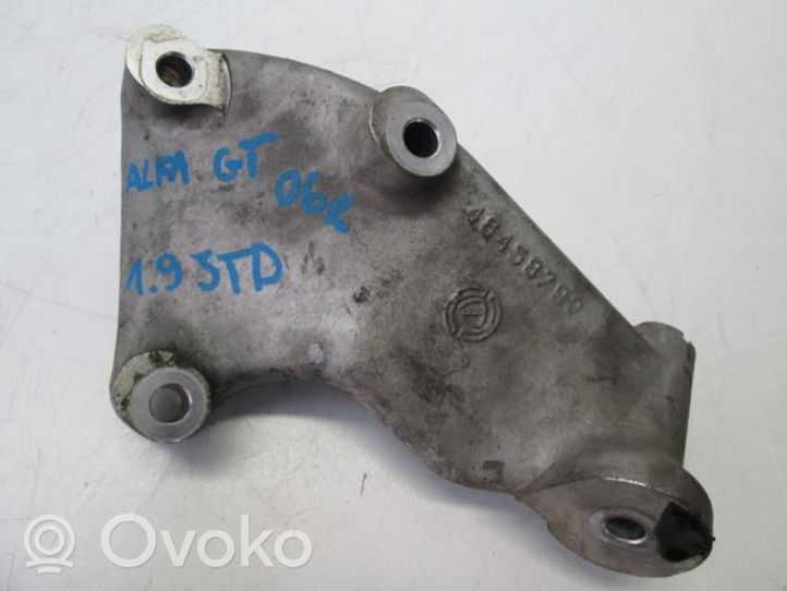 Alfa Romeo GT Engine mounting bracket 