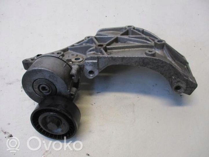 Citroen C5 Supporto del generatore/alternatore 