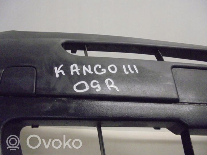 Renault Kangoo II Pare-choc avant 