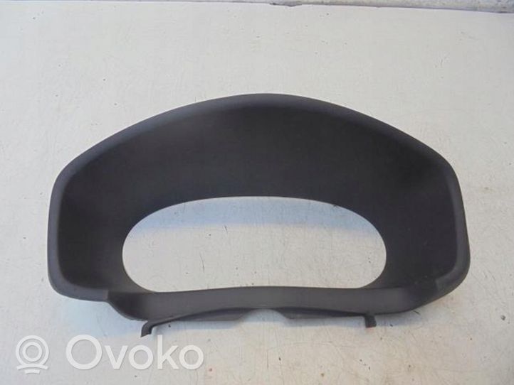 Dacia Sandero Moldura del panel 682603655R