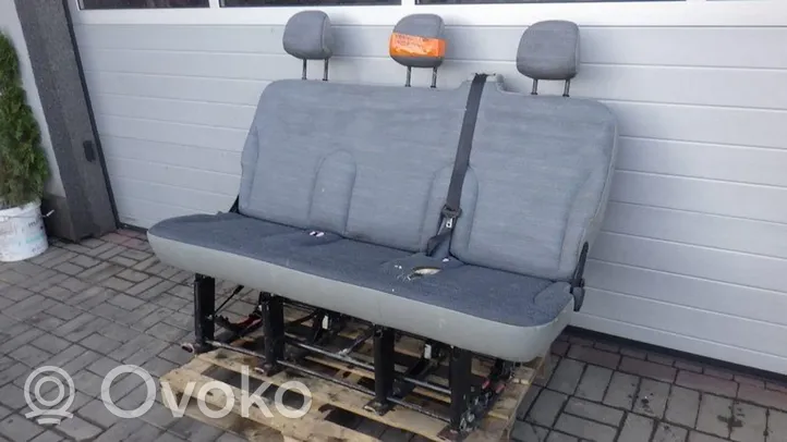 Opel Vivaro Seat set 