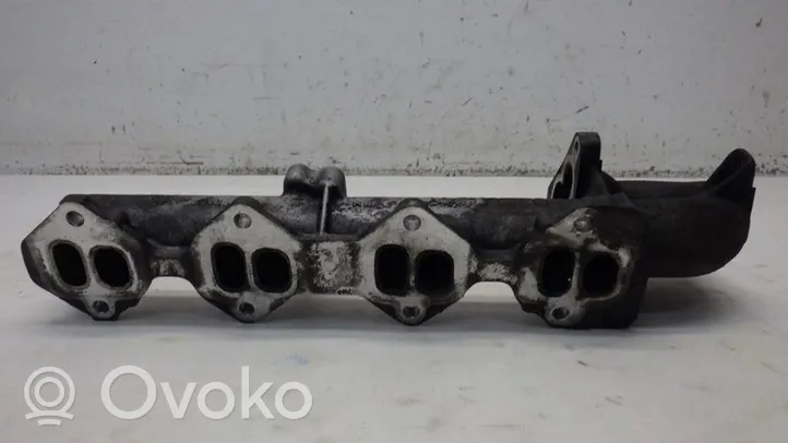 Opel Vivaro Intake manifold 