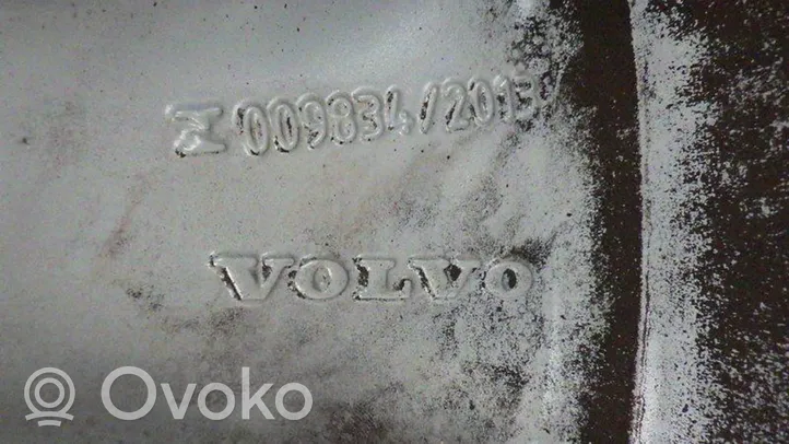 Volvo XC40 Cerchione in lega R18 009834