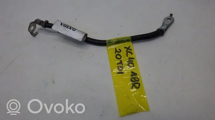 Volvo XC40 Minus / Klema / Przewód akumulatora 31473502