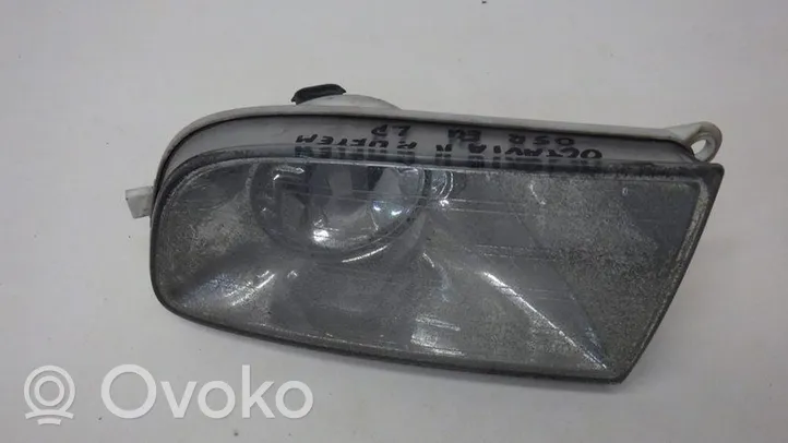 Skoda Octavia Mk2 (1Z) Miglas lukturis priekšā 1Z0941699