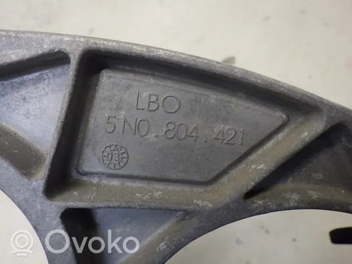 Volkswagen Tiguan Wspornik / Mocowanie łożyska podpory wału napędowego 5N0804421