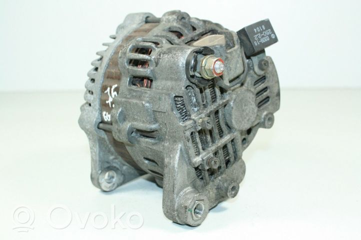 Nissan 350Z Generatore/alternatore 23100