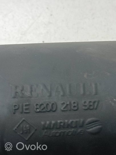 Renault Megane II Air intake hose/pipe 8200218987