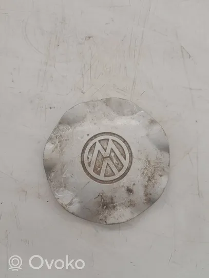 Volkswagen Golf III Original wheel cap 1h060114