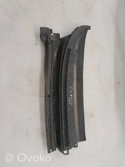 Toyota Corolla Verso E121 Wiper trim 5570813040