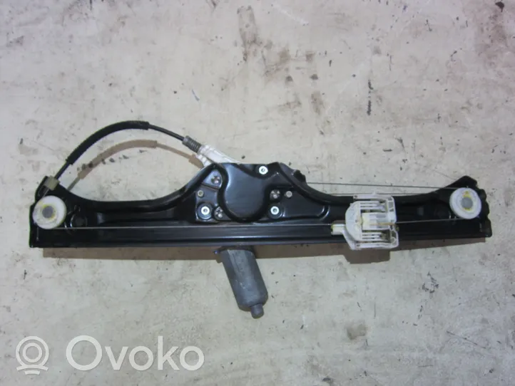 BMW X5 E70 Elektryczny podnośnik szyby drzwi 7166381