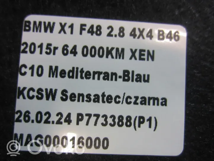 BMW X1 F48 F49 Panneau, garniture de coffre latérale 7425348