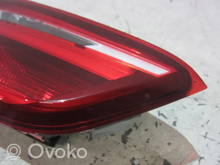 BMW X1 F48 F49 Luces portón trasero/de freno 7350697