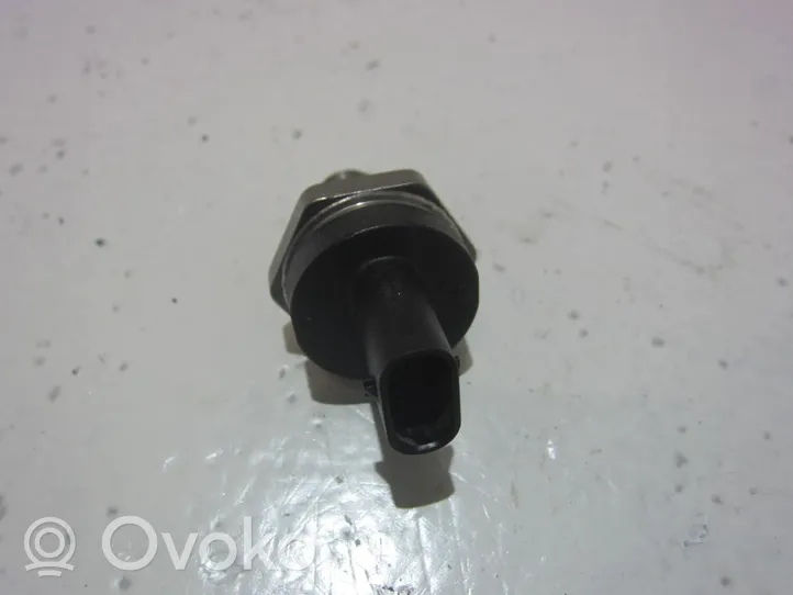 BMW X1 F48 F49 Oil pressure sensor 12618614494