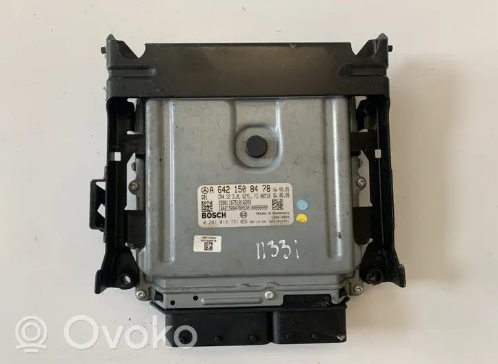 Mercedes-Benz E W211 Sterownik / Moduł ECU 0281013721