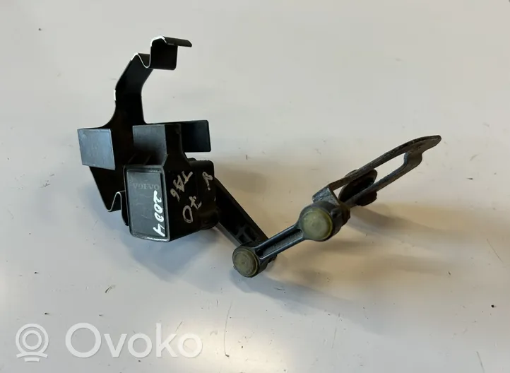Volvo XC70 Capteur de hauteur de suspension arrière 8622446