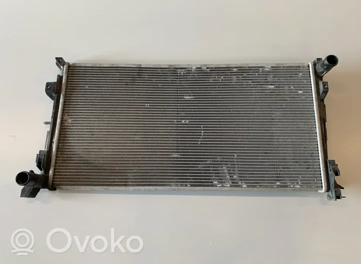 Chrysler Grand Voyager IV Radiateur de refroidissement 