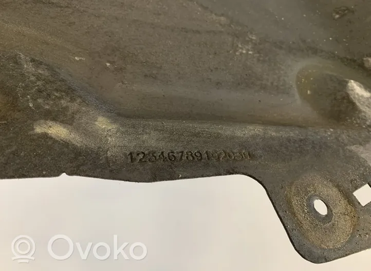 Volvo S60 Engine splash shield/under tray 