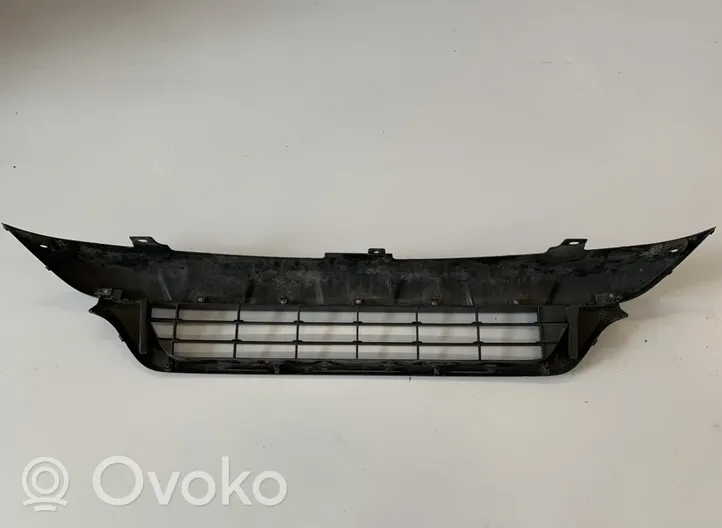 Subaru Legacy Etupuskurin alempi jäähdytinsäleikkö 57734AL070