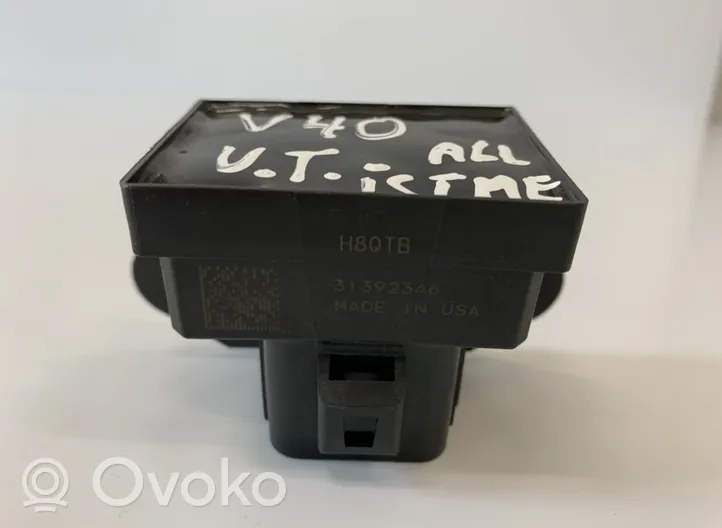 Volvo V40 Polttoaineen ruiskutuspumpun ohjainlaite/moduuli 31392346