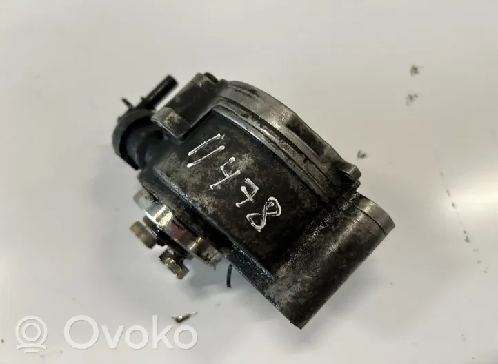 Citroen Berlingo Pompa podciśnienia D156-2C24017