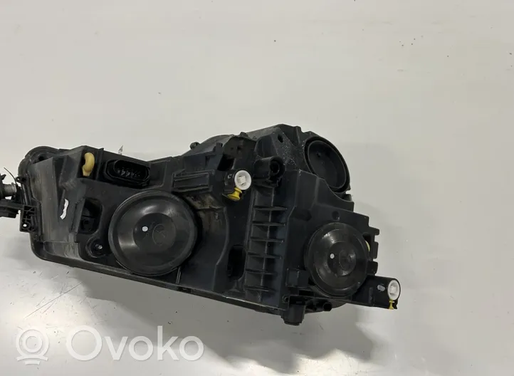 Skoda Karoq Phare frontale 57B941015