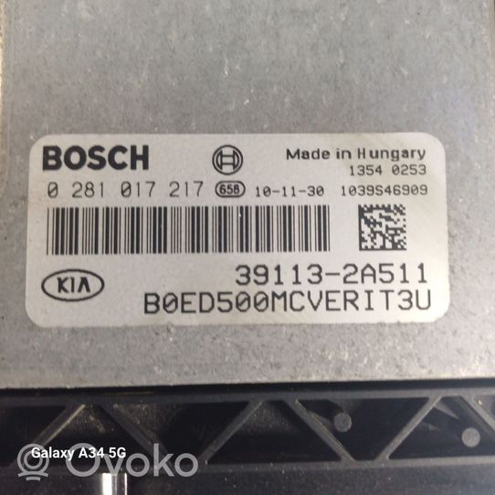 KIA Ceed Sterownik / Moduł ECU 0281017217