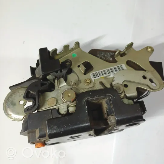 Mercedes-Benz Vito Viano W639 Sliding door lock A6397300435