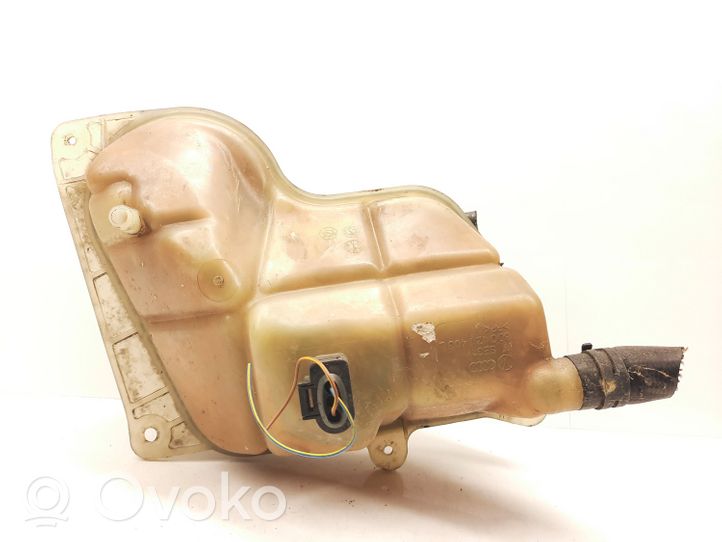 Audi A4 S4 B5 8D Serbatoio di compensazione del liquido refrigerante/vaschetta 8D0121403L