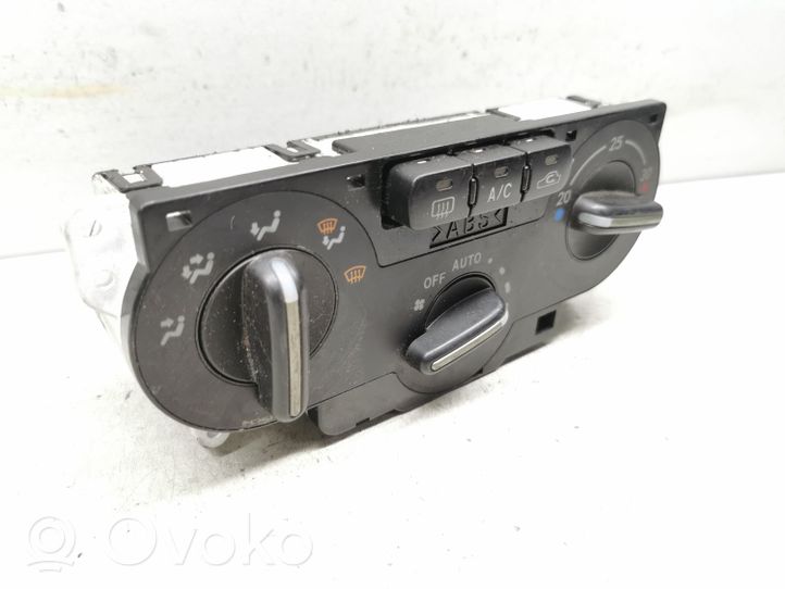 Subaru Impreza II Ilmastoinnin ohjainlaite 3B45234700