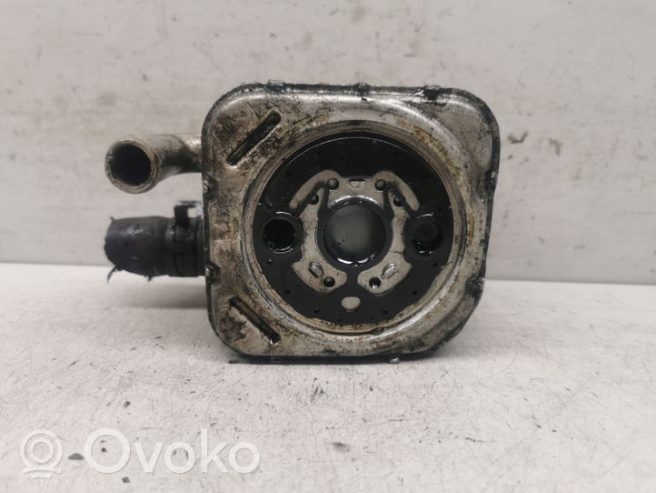 Audi A4 S4 B5 8D Halterung Ölfilter / Ölkühler 0930503