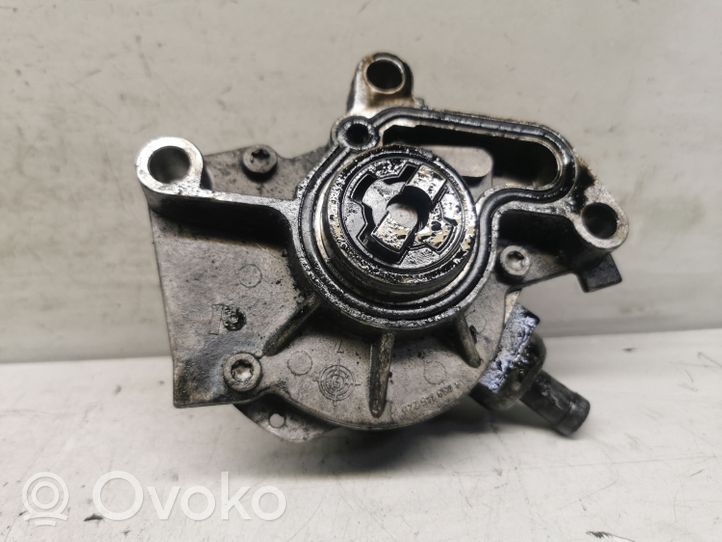 Volkswagen Golf IV Alipainepumppu WW0038145101B