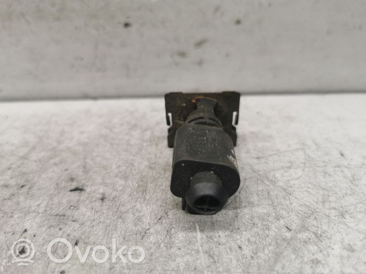 Volkswagen Golf V Āra temperatūras sensors 1J0973702